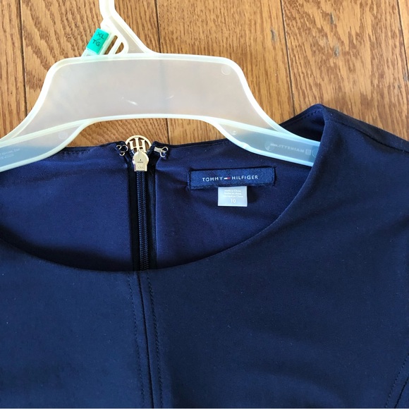 3/$30 - Navy dress size 10 *read - Picture 5 of 8